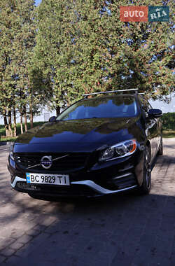 Универсал Volvo V60 2018 в 