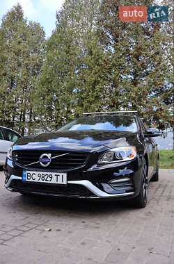 Универсал Volvo V60 2018 в 