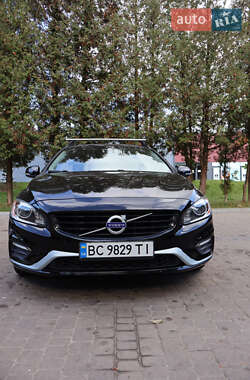 Универсал Volvo V60 2018 в 