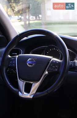 Универсал Volvo V60 2018 в 