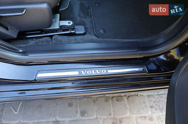 Универсал Volvo V60 2018 в 