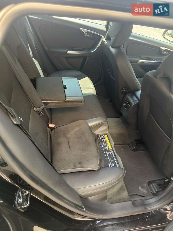 Універсал Volvo V60 2012 в Рівному