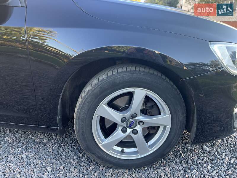 Универсал Volvo V60 2014 в Львове фото 7 Универсал Volvo V60 2014 в Львове