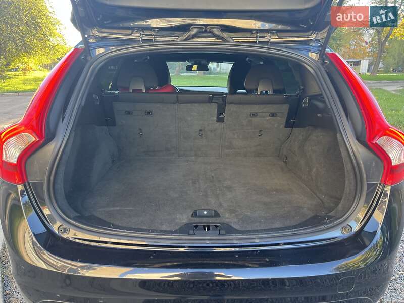 Универсал Volvo V60 2014 в Львове фото 9 Универсал Volvo V60 2014 в Львове