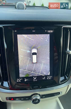 Универсал Volvo V60 2019 в 