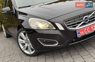 Універсал Volvo V60 2011 в Стрию