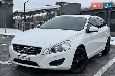 Універсал Volvo V60 2012 в Луцьку