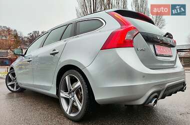 Універсал Volvo V60 2014 в Києві