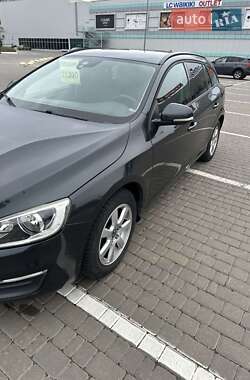 Универсал Volvo V60 2014 в Одессе