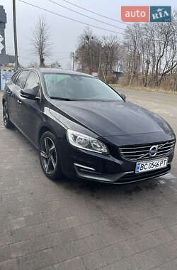 Универсал Volvo V60 2015 в Стрые