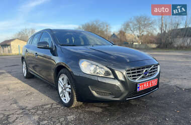 Універсал Volvo V60 2012 в Дубні