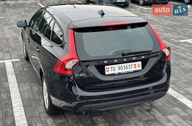 Універсал Volvo V60 2010 в Луцьку