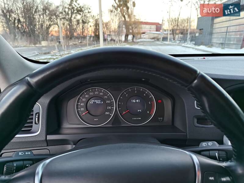 Універсал Volvo V60 2012 в Львові