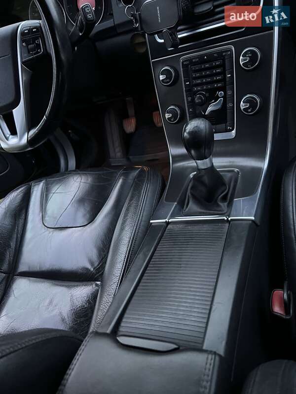 Универсал Volvo V60 2011 в Костополе