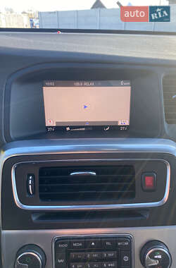 Универсал Volvo V60 2017 в 