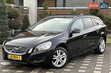 Універсал Volvo V60 2012 в Стрию