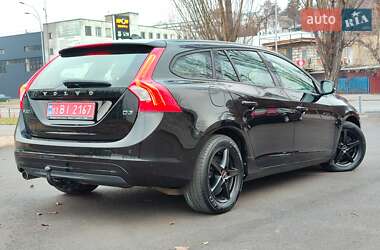 Универсал Volvo V60 2014 в Киеве