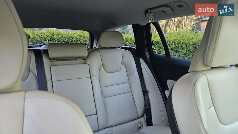 Универсал Volvo V60 2019 в Киеве