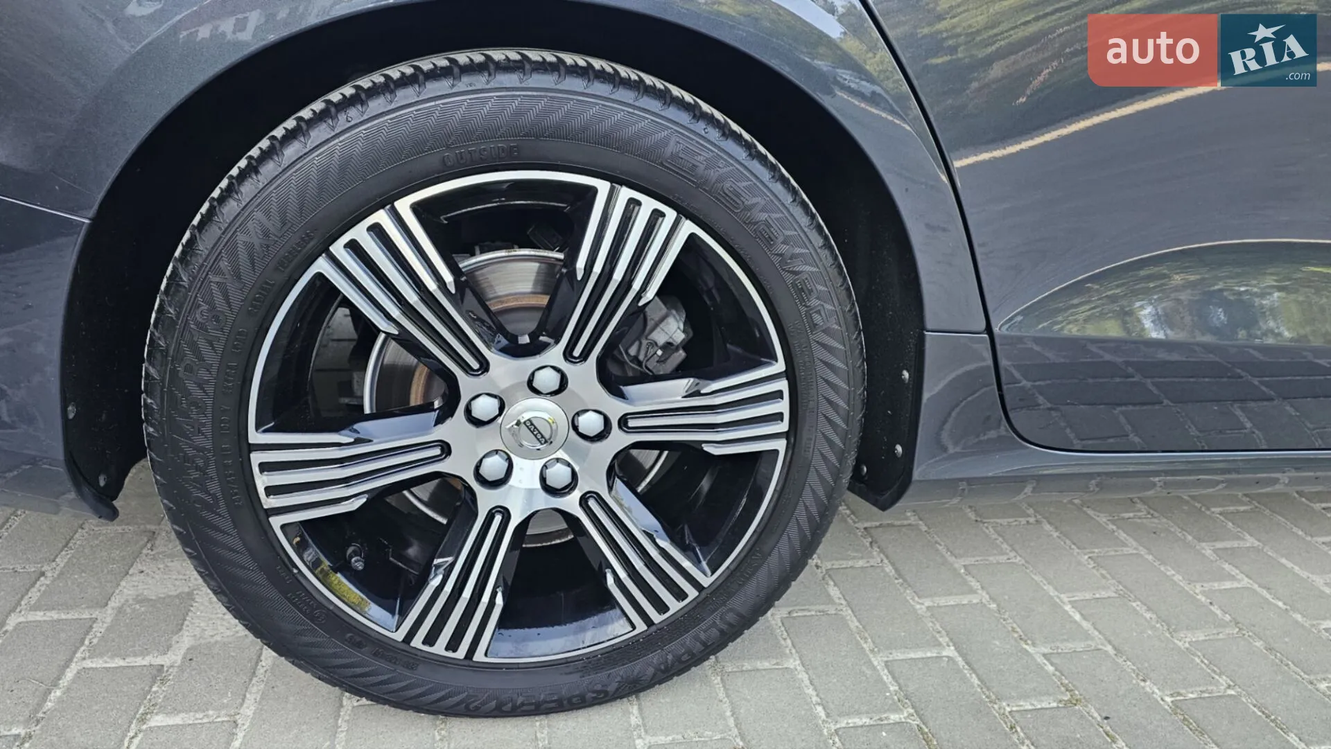 2019 Volvo V60 - мініатюра 3