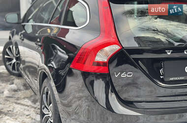 Універсал Volvo V60 2015 в Києві