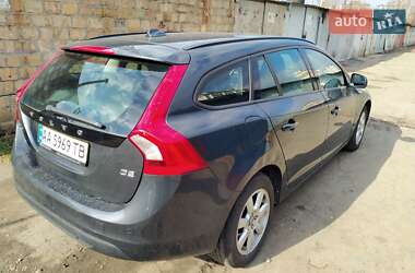 Універсал Volvo V60 2012 в 