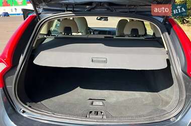Универсал Volvo V60 2010 в 