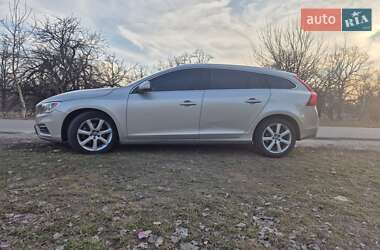 Универсал Volvo V60 2016 в 