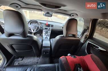 Универсал Volvo V60 2016 в 
