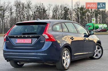 Універсал Volvo V60 2014 в Радивиліві