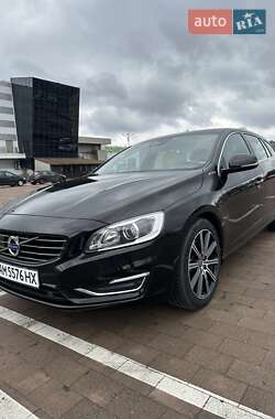 Универсал Volvo V60 2013 в Житомире