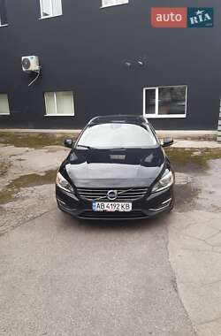 Універсал Volvo V60 2015 в 