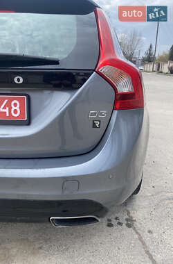 Универсал Volvo V60 2017 в 