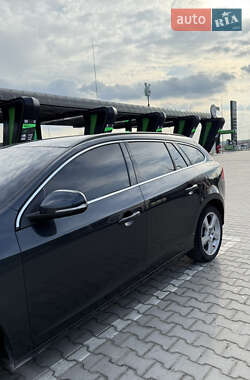 Универсал Volvo V60 2011 в 