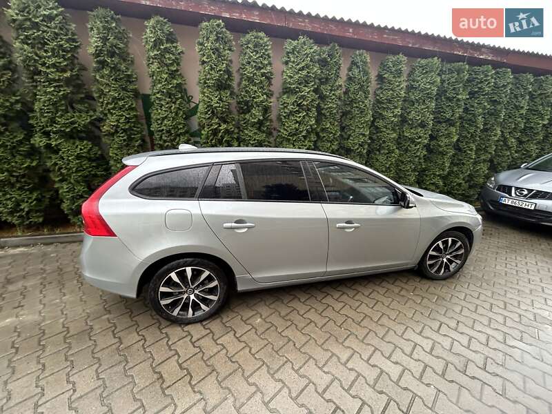 Універсал Volvo V60 2018 в Івано-Франківську