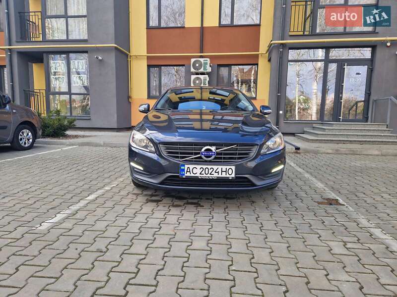 Универсал Volvo V60 2014 в Луцке