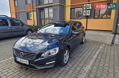 Универсал Volvo V60 2014 в 