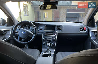 Универсал Volvo V60 2014 в 