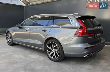 Универсал Volvo V60 2019 в 