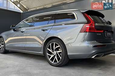 Универсал Volvo V60 2019 в 