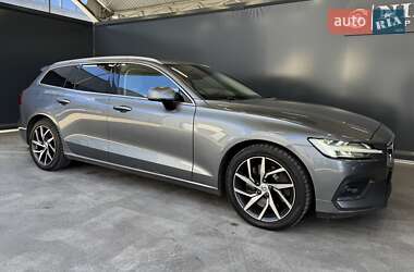 Универсал Volvo V60 2019 в 
