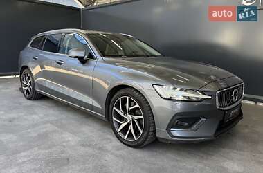 Универсал Volvo V60 2019 в 