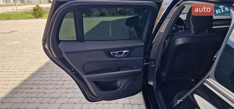 Универсал Volvo V60 2019 в Тернополе