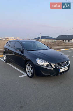 Универсал Volvo V60 2011 в 