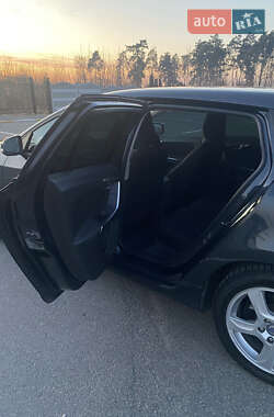 Универсал Volvo V60 2011 в 
