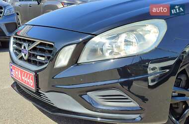 Универсал Volvo V60 2013 в 