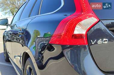Универсал Volvo V60 2013 в 
