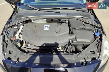 Универсал Volvo V60 2013 в 