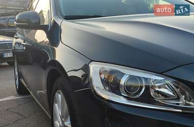 Универсал Volvo V60 2014 в 