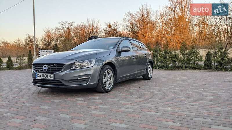 Volvo V60 2018