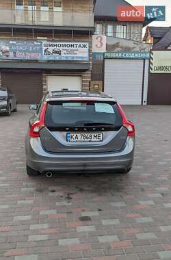 Универсал Volvo V60 2018 в 